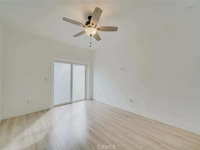 1476 Kenneth Dr — Photo 28