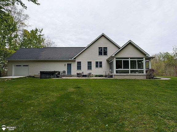 5th image of 1245 W Vienna Rd