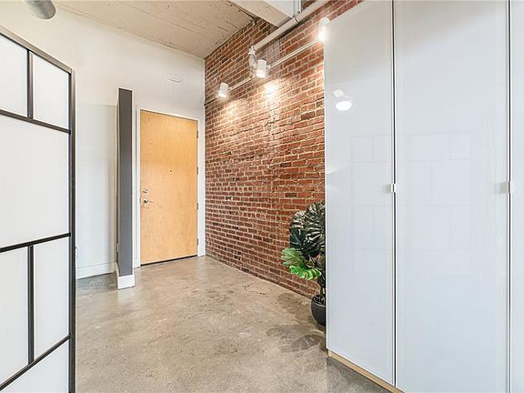 3rd image of 200 Main St APT 301
