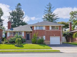 20 Willets Avenue, Syosset, NY 11791