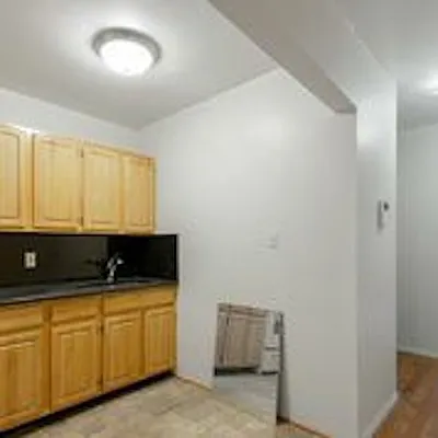 Rented by Jetrem, LLC | media 3