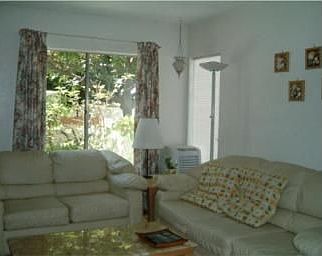 5th image of 2210 Montana St