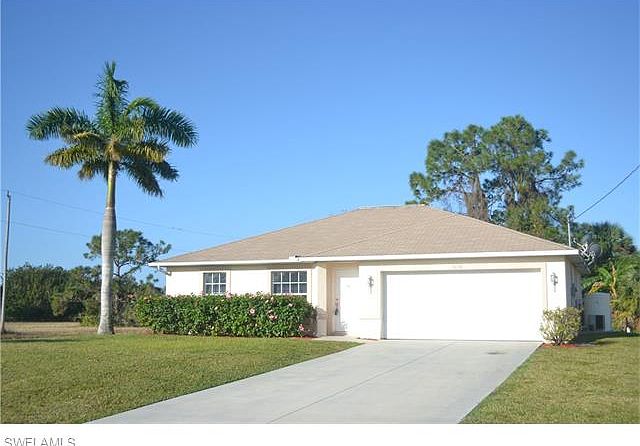 1st image of 3630 NE 11th Pl