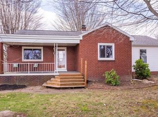 940 Columbiana Rd, Bessemer, PA 16112