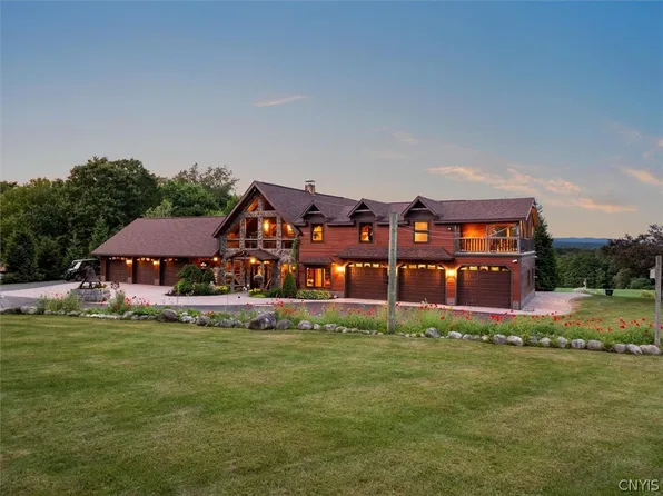 11717 Stonehedge Rd, Remsen, NY 13438