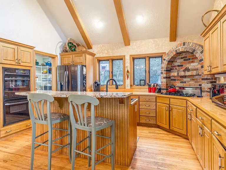 2524 Aspen Springs Dr — Photo 7