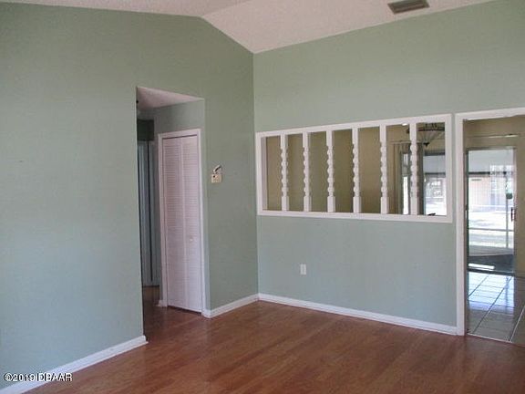 2nd image of 701 S Larry Dr