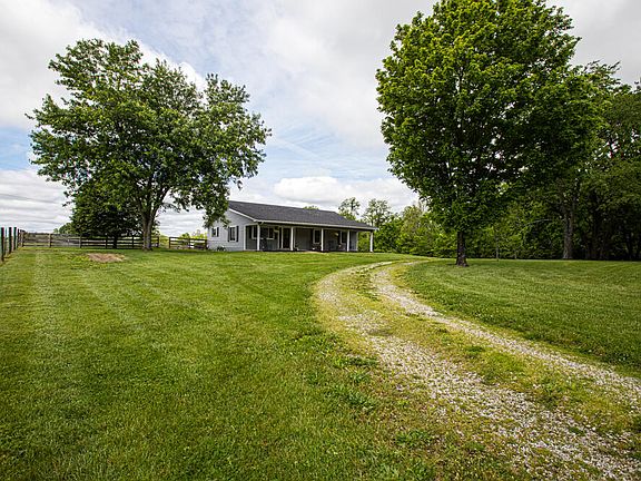 2nd image of 337 Collins Rd