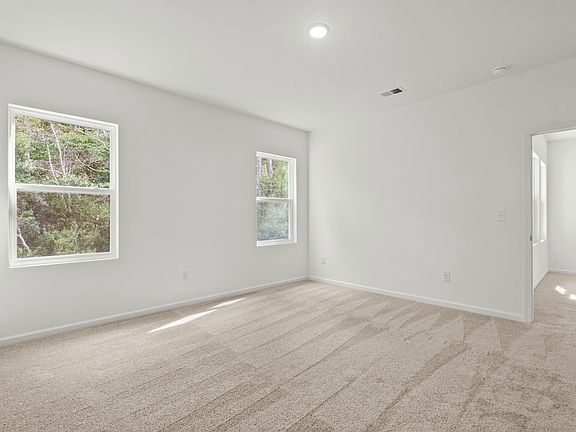 5th image of 558 Silver Pidgeon St #Homesite 15