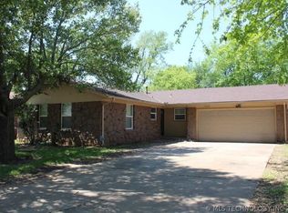 1912 S 141st East Ave, Tulsa, OK 74108