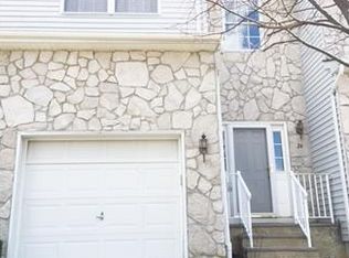 24 Sandhill Ct, Jamesburg, NJ 08831
