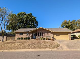 1916 E 13th St, Ada, OK 74820