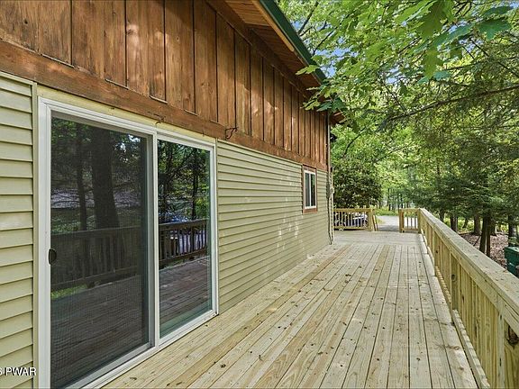 4th image of 139 Lake View Cir