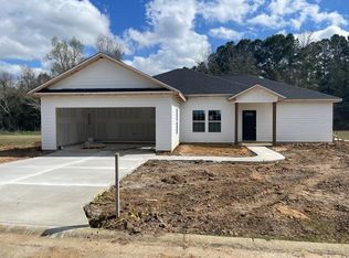 1016 Syrup Mill Creek Ln, Cairo, GA 39828