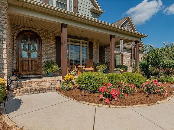 4th image of 119 Cobblestone Walk Dr