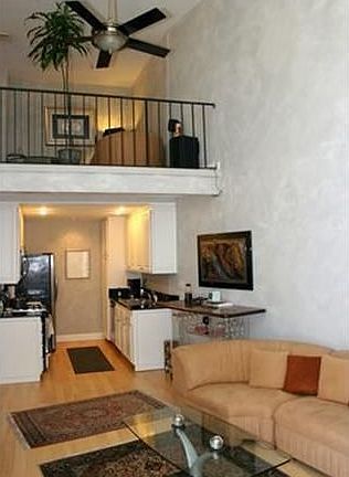 2nd image of 565 Esplanade Unit 402