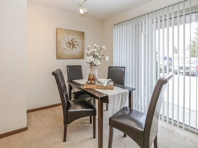Westridge Apartments — Photo 12