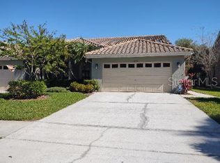 1735 Arabian Ln, Palm Harbor, FL 34685
