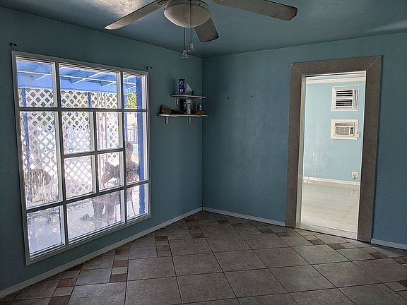5th image of 2812 W Glenrosa Ave