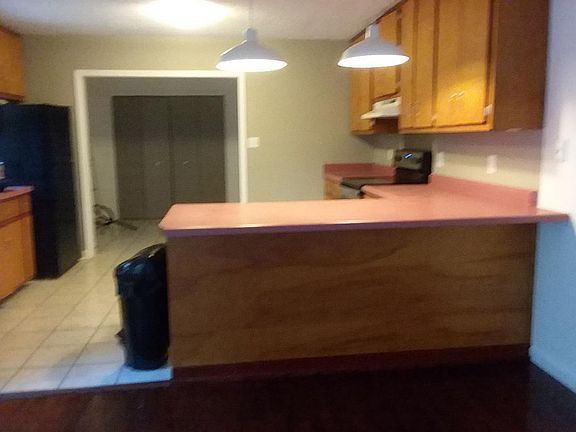 3rd image of 22 Gilmore Dr