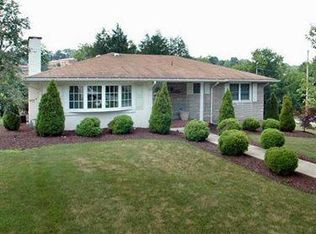 10th Ave, Irwin, PA 15642