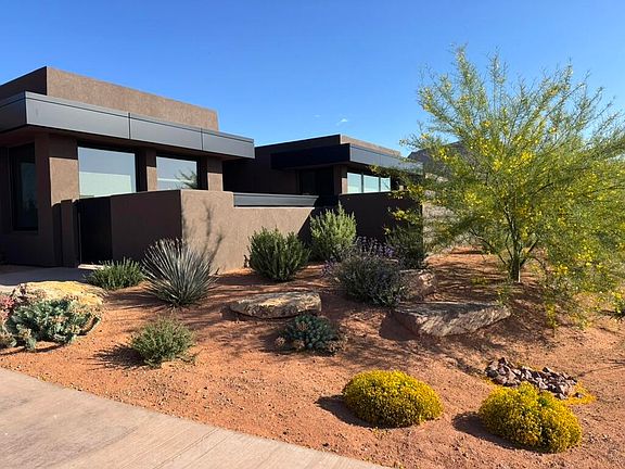 5th image of 582 Juniper Way