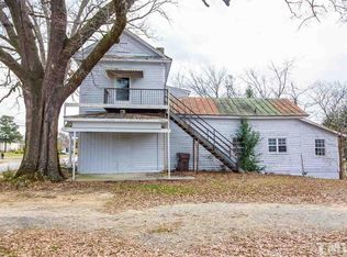506 E Broad St, Dunn, NC 28334