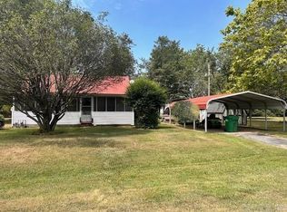 111 E Collier Ave, Gillett, AR 72055