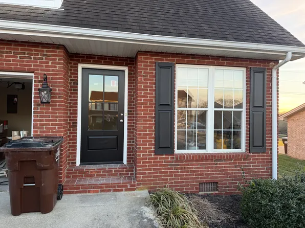 226 Floyd Dr #A, Mount Sterling, KY 40353