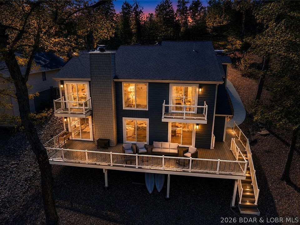 1st image of 290 Woodhaven Cir