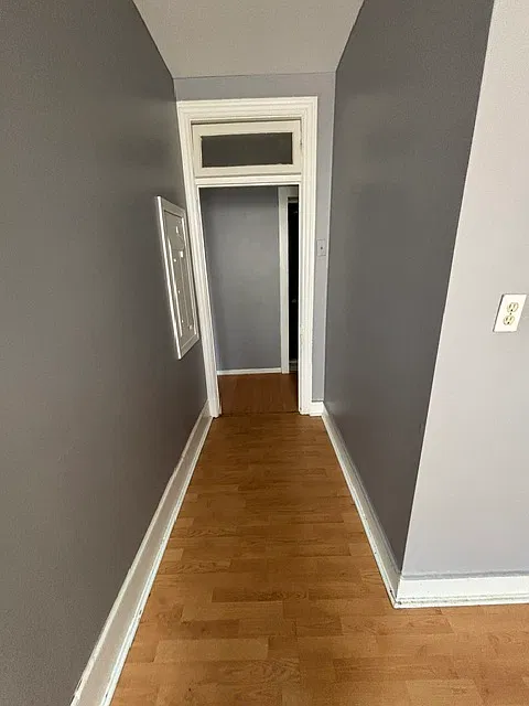 3 bed, 1000 sqft, $900 — Photo 2