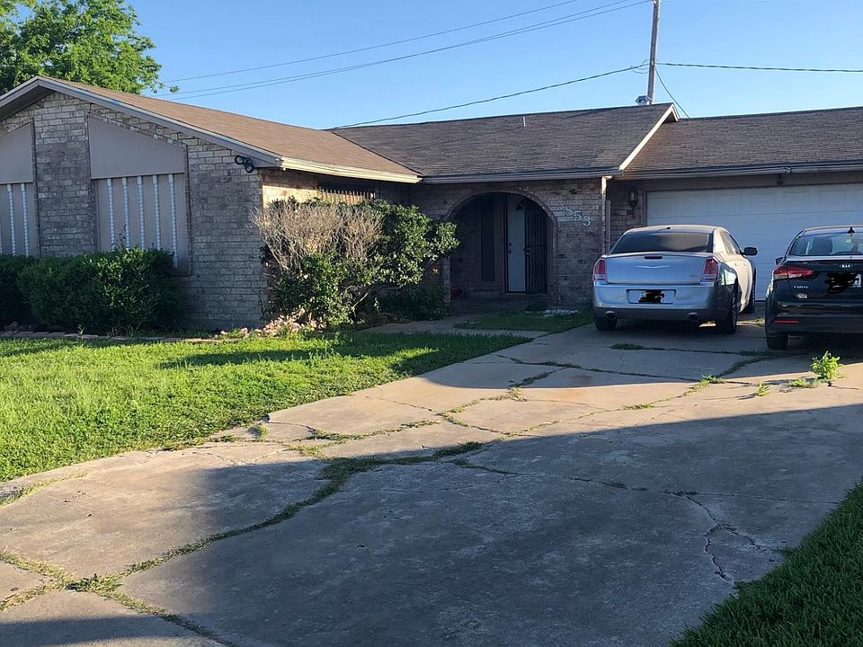 1st image of 5853 Cresthaven Dr
