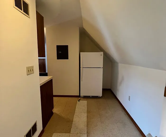 46 Newhall St #3 — Photo 2