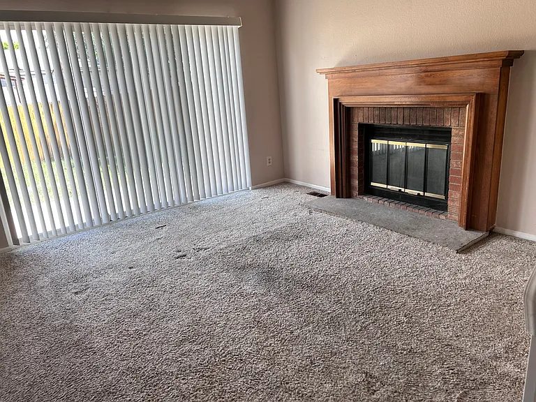 19631 E Bethany Dr — Photo 10
