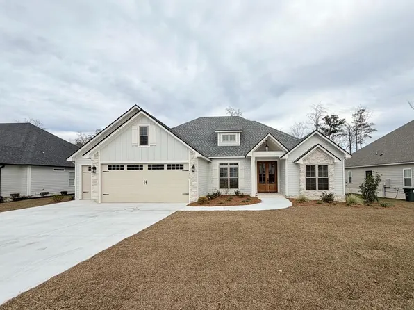 4970 Hatfield Cir, Hahira, GA 31632