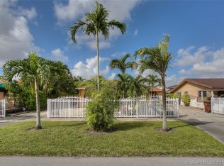 5870 W 3rd Ct, Hialeah, FL 33012