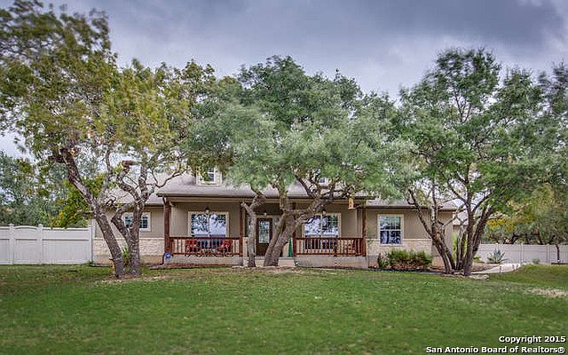 1st image of 289 Berry Oaks Dr