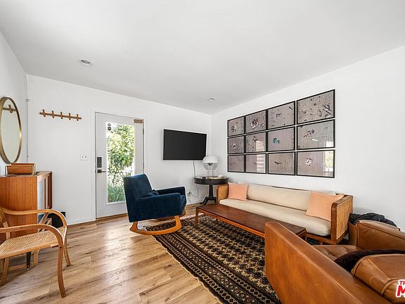 2nd image of 4855 Seldner Ave