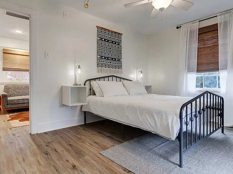 417 Sue St #2 — Photo 7