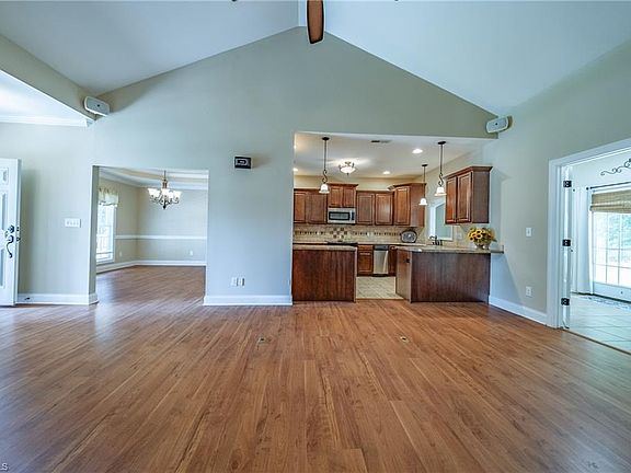 5th image of 5485 Styers Ferry Rd