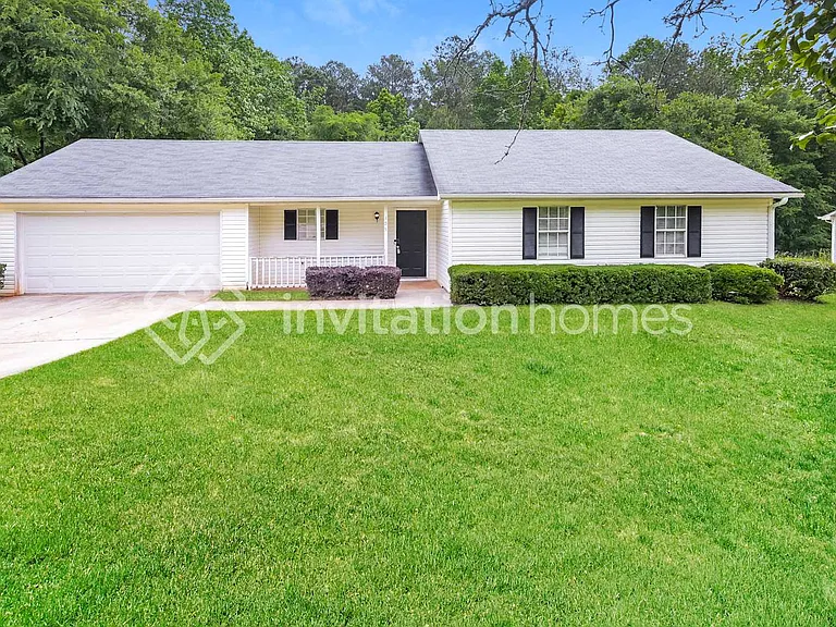 105 Myrtle Grove Ln — Photo 1