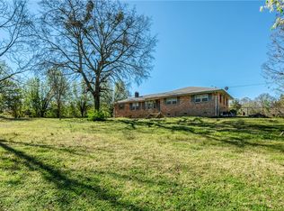 903 W Broad St, Iva, SC 29655