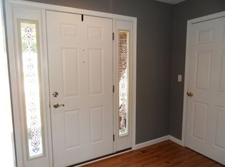 2014 Oakridge Pkwy, Terre Haute, IN 47802
