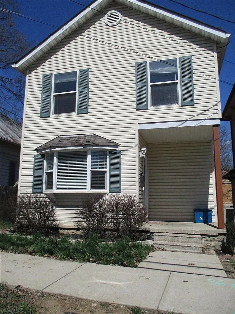 230 W William St photo 1