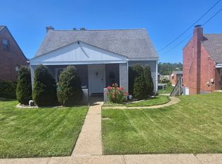 552 Garfield Ave, Carnegie, PA 15106