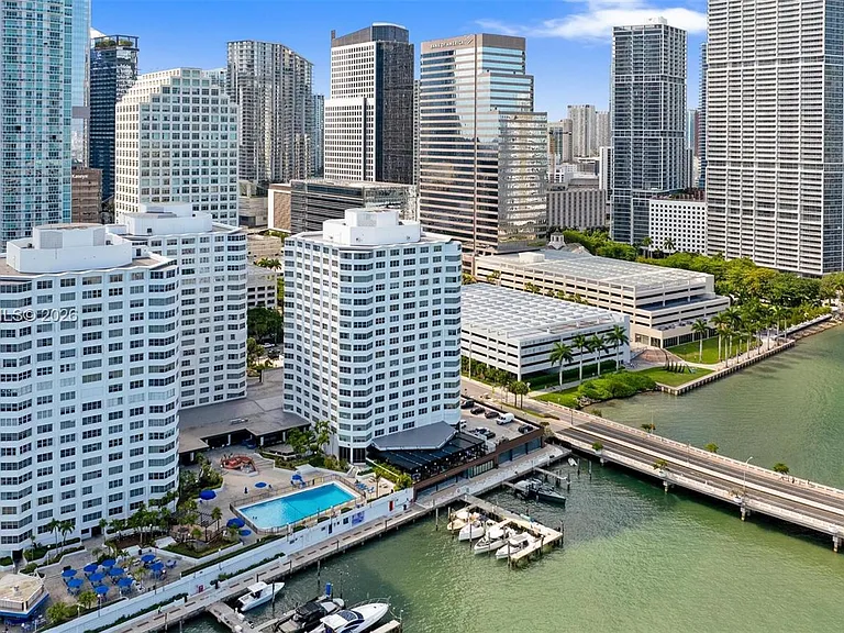 801 Brickell Bay Dr #361 — Photo 2
