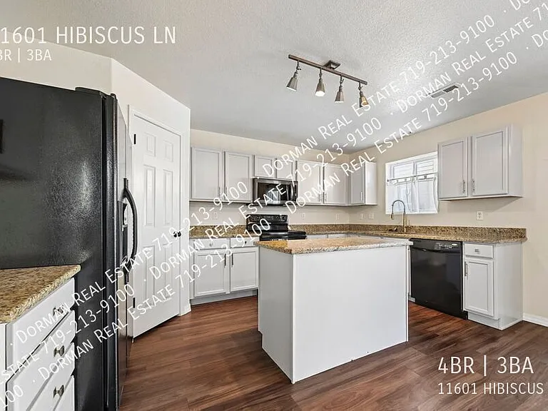 11601 Hibiscus Ln — Photo 12