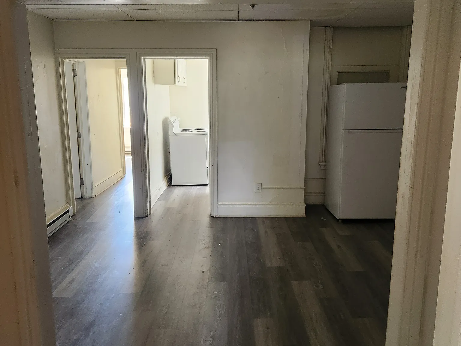 2 bed, 900 sqft, $1,100 — Photo 3