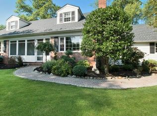 1632 Southbrook Dr, Bridgewater, NJ 08807