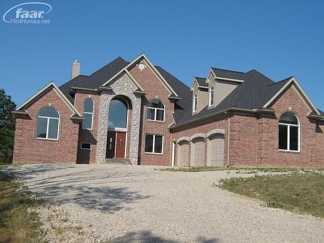 1st image of 7485 Driftwood Dr